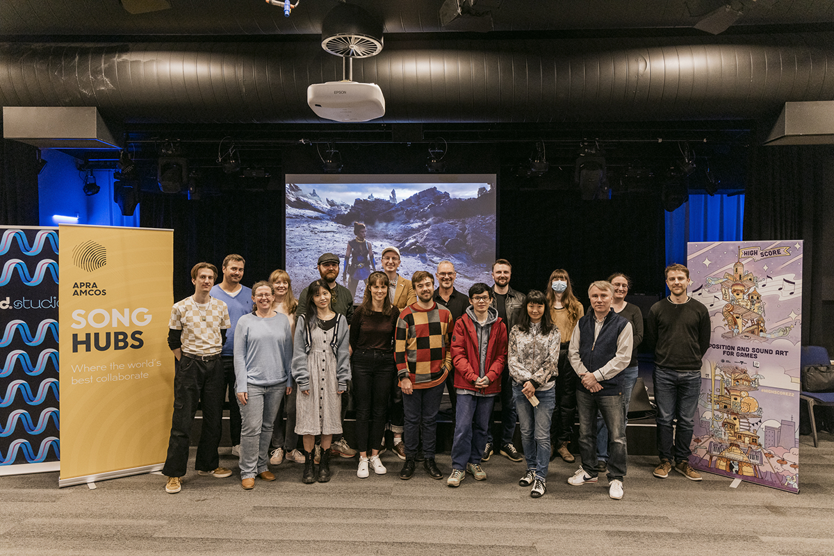 Back row l-r: Anders Grønningsæter, Angela Little, Sean Crowley, Zander Hulme, Jeff van Dyck, Dmitri Golovko, Allison Walker, Anne-Marie Weber, Christopher Larkin. Front row l-r: Dion Spyropoulos, Meghann O'Neill, Starling Tan, Rosie Baldwin, Felix Wallis, Ango Zhu, Ai Yamamoto, Vitaly Zolotarev.